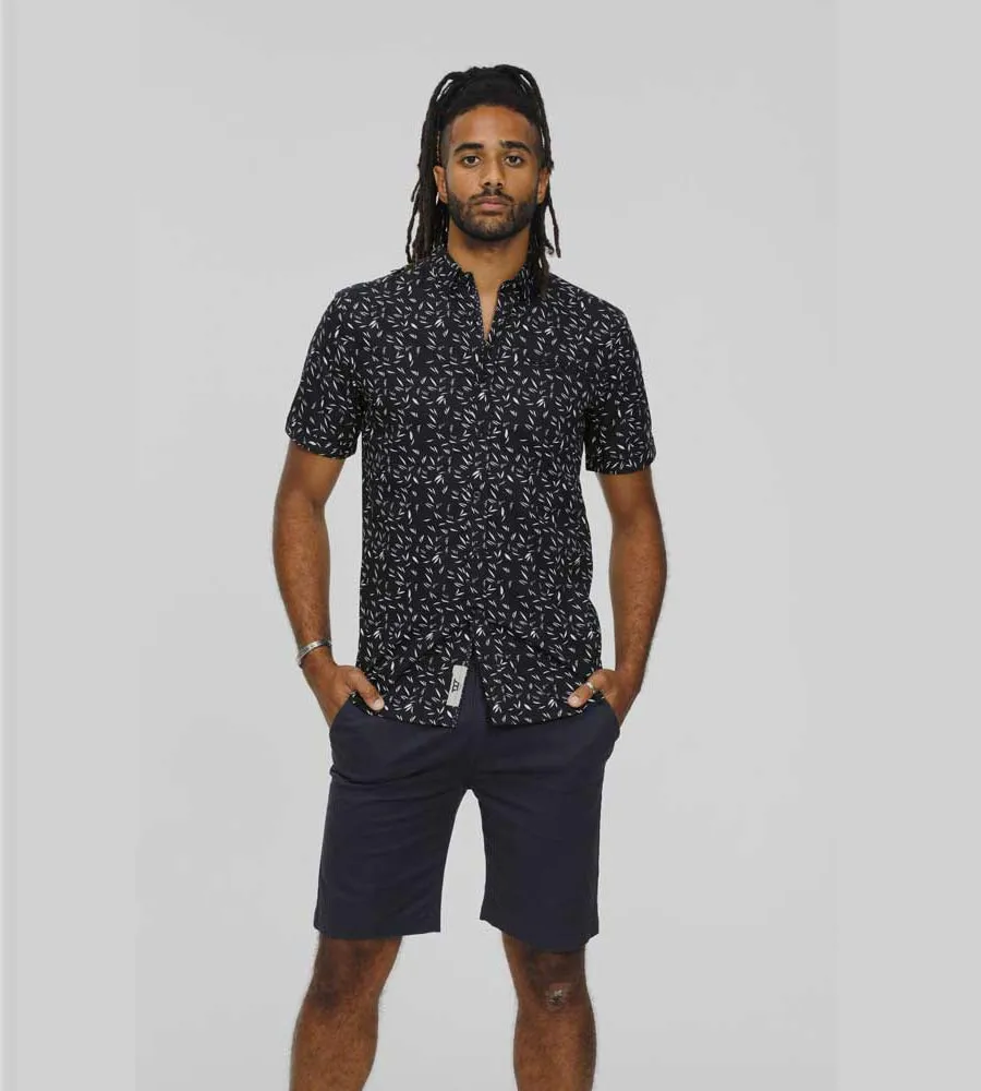 D555 Mens Navy Short Sleeve Shirt With Micro Leaf Print (BEAU)